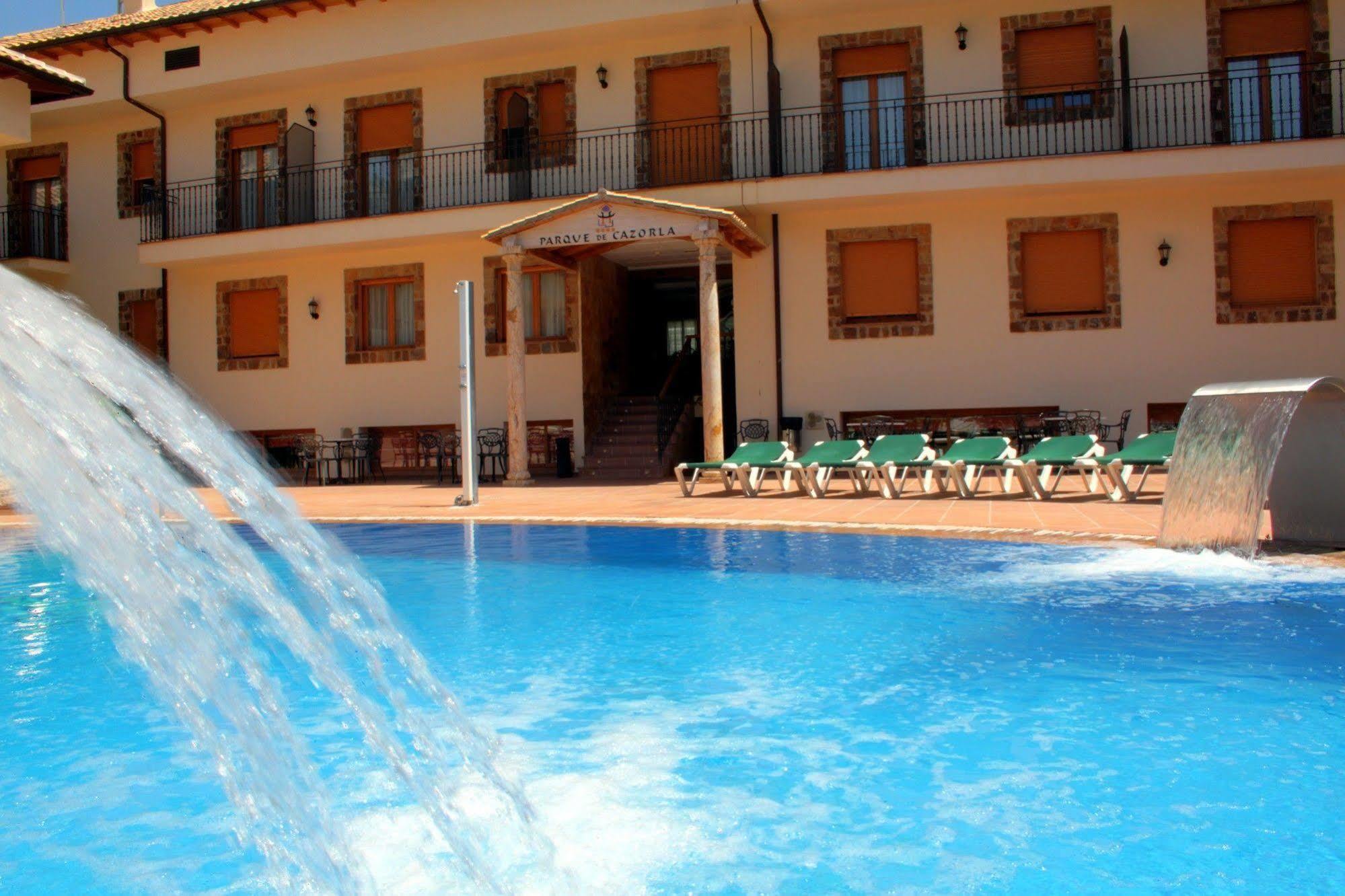 Hotel Balneario Parque De Cazorla Arroyo Frio Bagian luar foto